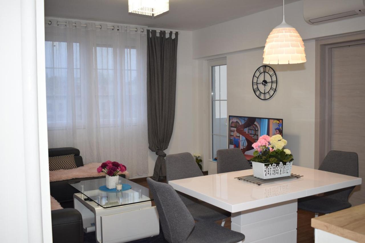 Apartment Trixi Pula Exteriér fotografie