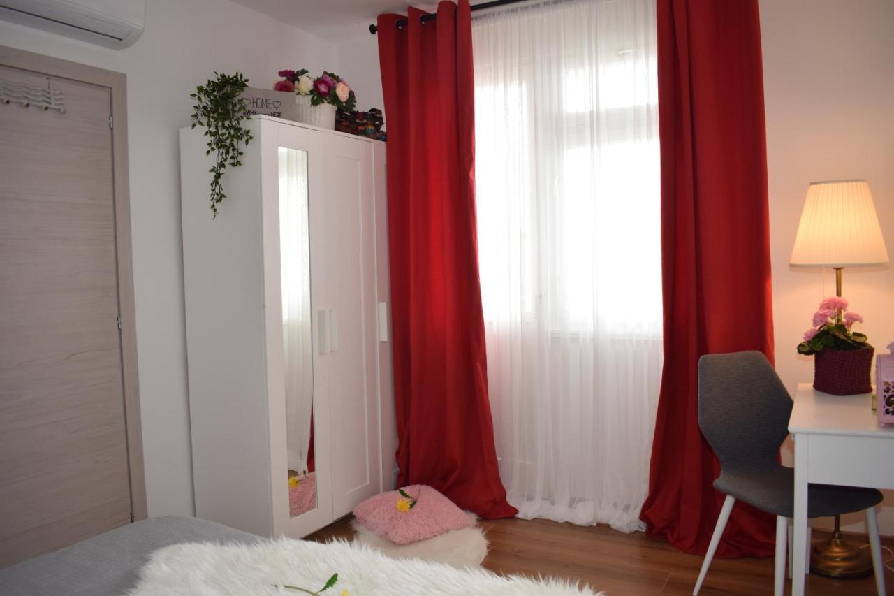Apartment Trixi Pula Exteriér fotografie